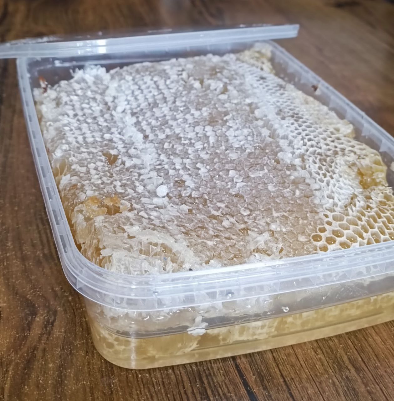 عسل ارگانیک - عسل باموم - طبیعی